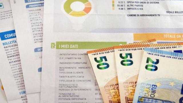 Marche, bollette Tlc: Codacons avvia azione legale in Regione per far ottenere rimborsi agli utenti