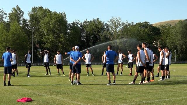 Ascoli Calcio, la composizione dello staff tecnico guidato da Carrera. Sono due le novità