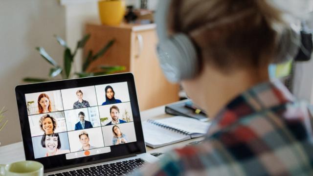 Il 27% delle aziende intende abbandonare il telelavoro