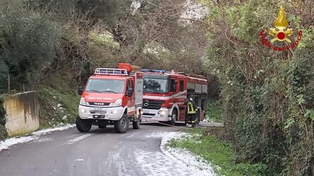 Vigili del Fuoco, oltre 120 interventi in tutta la regione a causa della neve