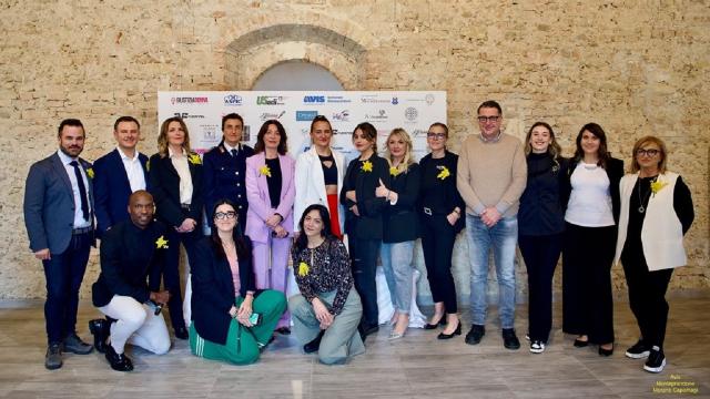 Avis Monteprandone, grande successo per l'evento “Io dono, tu doni, lei Donna” a Villa Nicolai