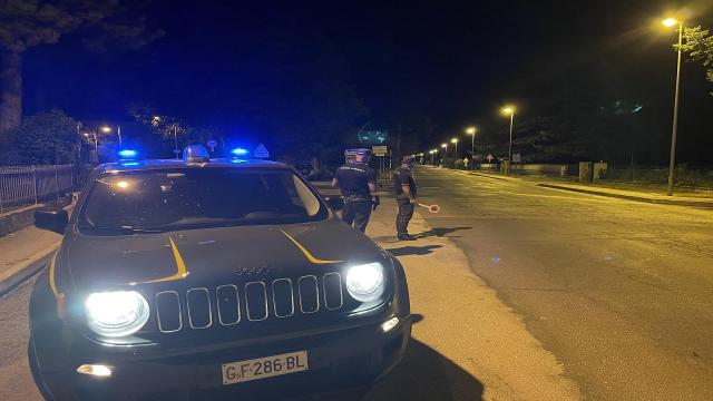 Guardia di Finanza Macerata, rafforzati controlli su tutto il territorio. Numerose le regolarità accertate