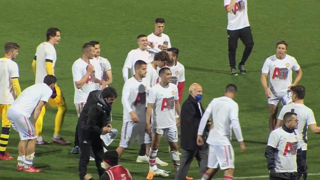 Como-Cremonese 1-2, Pecchia: “Ci siamo fatti perdonare la sconfitta con l'Ascoli. Complimenti a tutti i ragazzi”