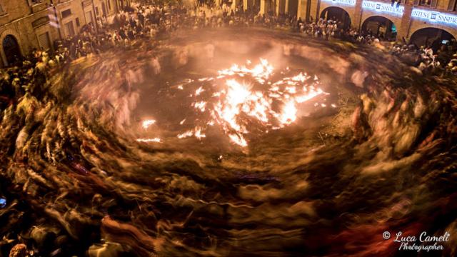 Il Carnevale Storico di Offida protagonista a Olbia nella tredicesima edizione di ''Storie di un Attimo''