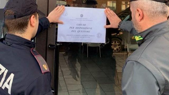 Civitanova Marche, sospesa per 7 giorni licenza di un bar abitualmente frequentato da pusher e consumatori di droghe 