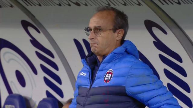 Frosinone-Crotone 2-1, le voci di Grosso (“Premiati per lo spirito”) e Marino (“Passivi solo nella prima parte”)