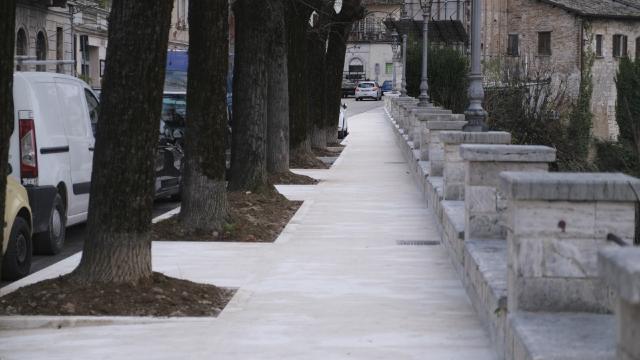 Ascoli Piceno, conclusi i primi lavori sul tratto del Lungotronto. Fioravanti: “Avanti con la riqualificazione urbana”