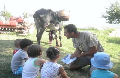 AsinoPiceno, Clementina ad Acquaviva con i bambini