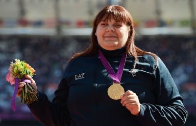 Legnante super ai Mondiali, oro e e record nel getto del peso