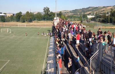 Ascoli Calcio, niente Jesina e scarpe da ricomprare dopo il furto
