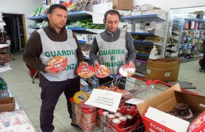 Guardia Finanza di Ascoli, parte l'operazione “Natale sicuro”