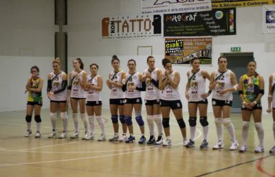 Volley Serie B1, la Lmd Group Pagliare si arrende all'Azzurra Casette