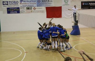 Volley Serie B1, la Lmd Group Pagliare strapazza in casa il Todi