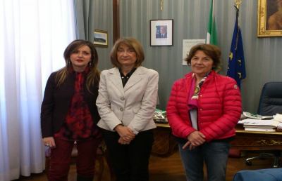 Ascoli, sportello di orientamento per accoglienza immigrati