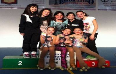 Pattinaggio artistico, cinque titoli regionali per la Lama Skating