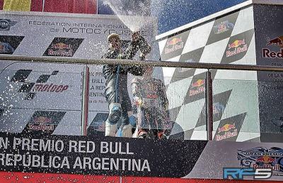 Fenati regala all'Italia una meravigliosa vittoria in Argentina