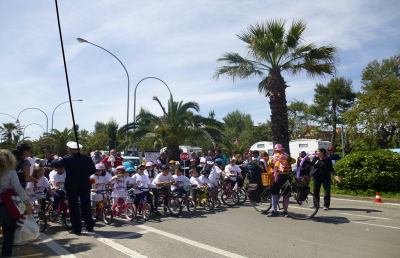 San Benedetto, grande successo per “Bimbimbici 2014”