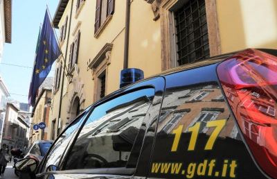 Ascoli Piceno, Finanza scopre giro di fatture false per 40 mln di euro