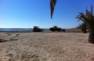 San Benedetto, la pulizia della spiaggia è quasi terminata