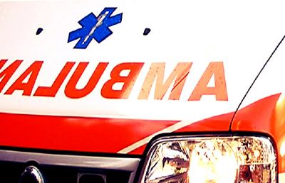 Ascoli Piceno, autobus contro due auto: cinque feriti lievi