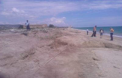 Riserva Sentina, i detenuti puliscono la spiaggia