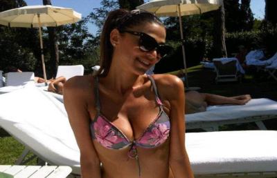 Cecilia Capriotti in grande forma all'Alassio Beach Festival