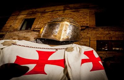 Castignano, “I Templari e la Sindone: storia di un falso”