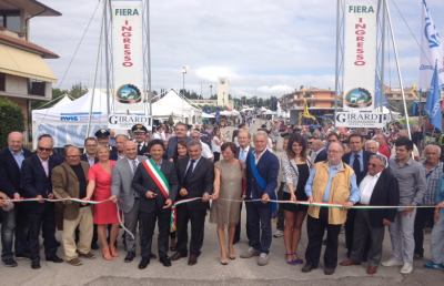 Fiera Castel di Lama, inaugurazione con Raspelli e tante autorità