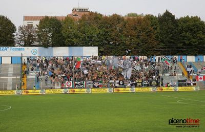 Spal-Ascoli 1-0, Finotto abbatte il Picchio dopo il rosso ad Addae