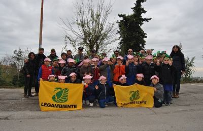 Ripatransone, festa dell’albero con i ragazzi dell’Isc  