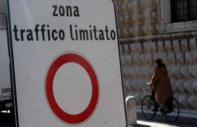 Ascoli, scade il 15 Gennaio la proroga permesso ztl