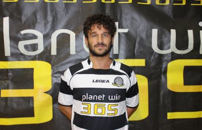 Calcio a 5, l'Adverso Ascoli inaugura il 2015 espugnando Urbino