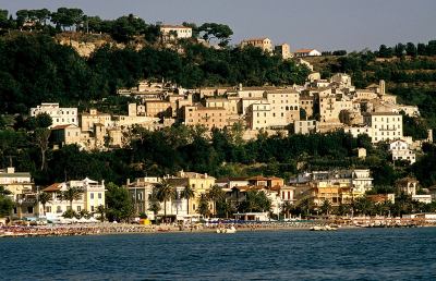 Grottammare, studenti del Fazzini-Mercantini in forza al comune