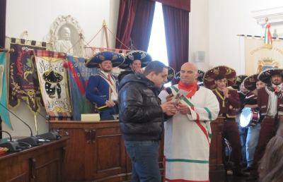Carnevale Offida, le chiavi della Città alle “Rondinelle”