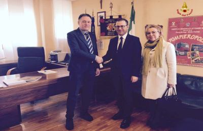 Vigili del fuoco Ascoli, visita del presidente della Provincia