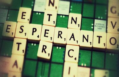 Biblioteca Lesca, parte un corso gratuito di esperanto 