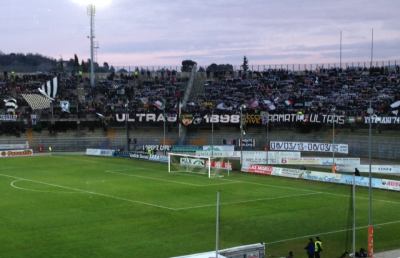 Ascoli-Lucchese 3-1, attaccanti scatenati e primo posto consolidato