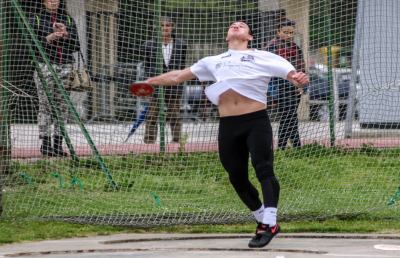 Atletica leggera, vola il disco dell'ascolano Balloni a Macerata