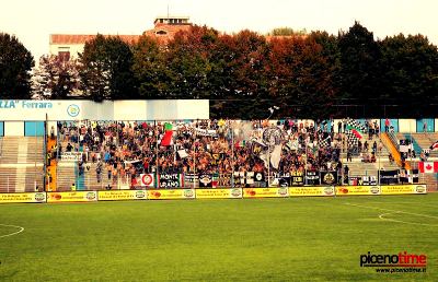 Riunione tifosi Ascoli, sostegno alla squadra e pensiero già al derby