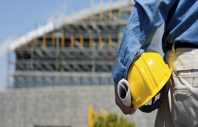 Infortunio sul lavoro ad Acquasanta, operaio rischia di perdere braccio