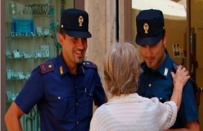 San Benedetto, anziana truffata da falso dipendente dell'INPS