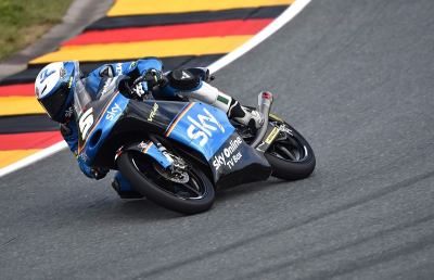Sachsenring: una caduta rallenta Fenati, tra i più veloci nelle FP1