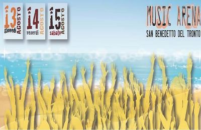 Occhi puntati verso il palco, Music Arena a San Benedetto