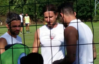  Ascoli, Cacia si allena all'Eco Services e va subito in gol