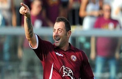 Serie B, Livorno a punteggio pieno. Le big inseguono a quota 4