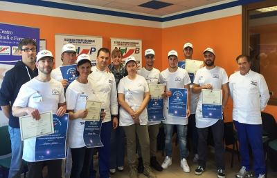 San Benedetto, si festeggia il diploma per otto allievi pizzaioli