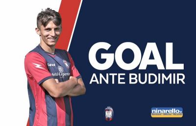 Crotone-Avellino 3-1, gli Squali agguantano la seconda piazza in classifica