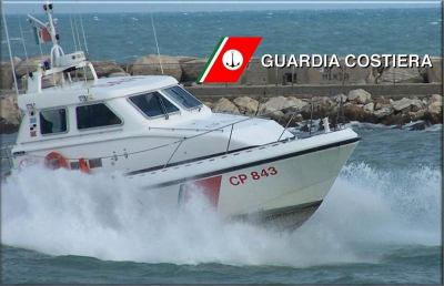 La Guardia Costiera soccorre due imbarcazioni entrate in collisione