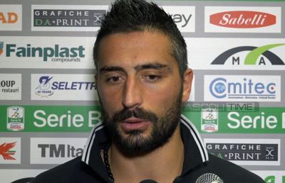 Ascoli, Mengoni replica a Goretti: “Abbiamo la ciambella e non siamo affondati...”