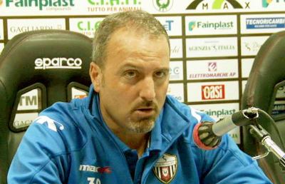Ascoli Picchio, torna a parlare Petrone: ''Tempistica esonero prematura''